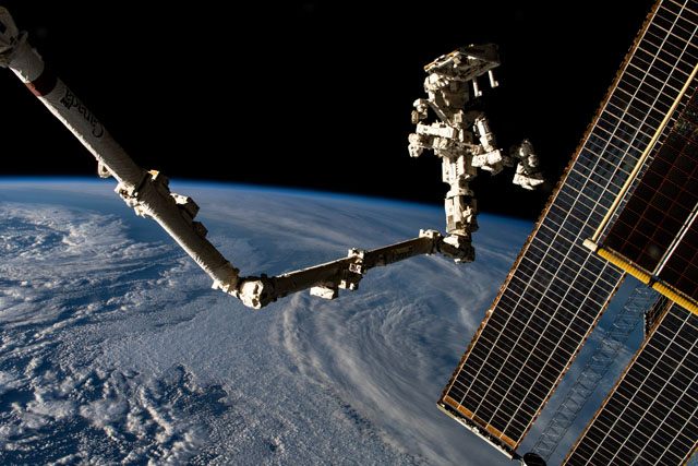 Astronaut photo for ISS071-E-77772