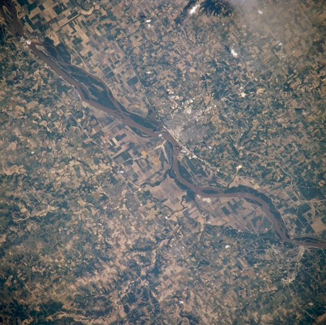 View Low-Resolution Image