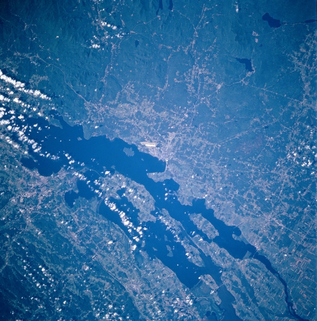 View Low-Resolution Image