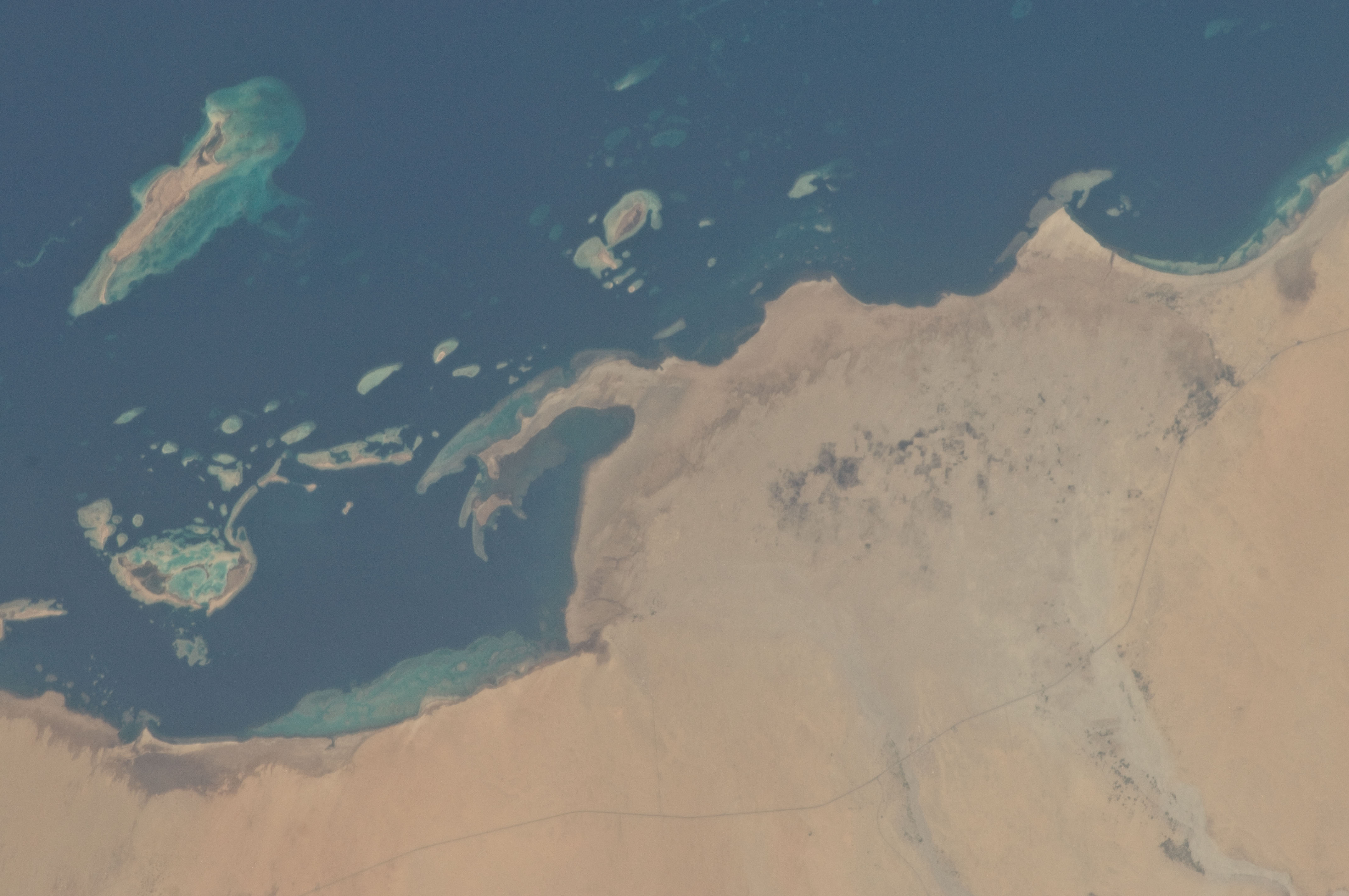 Astronaut Photo ISS029-E-13774 SAUDI ARABIA