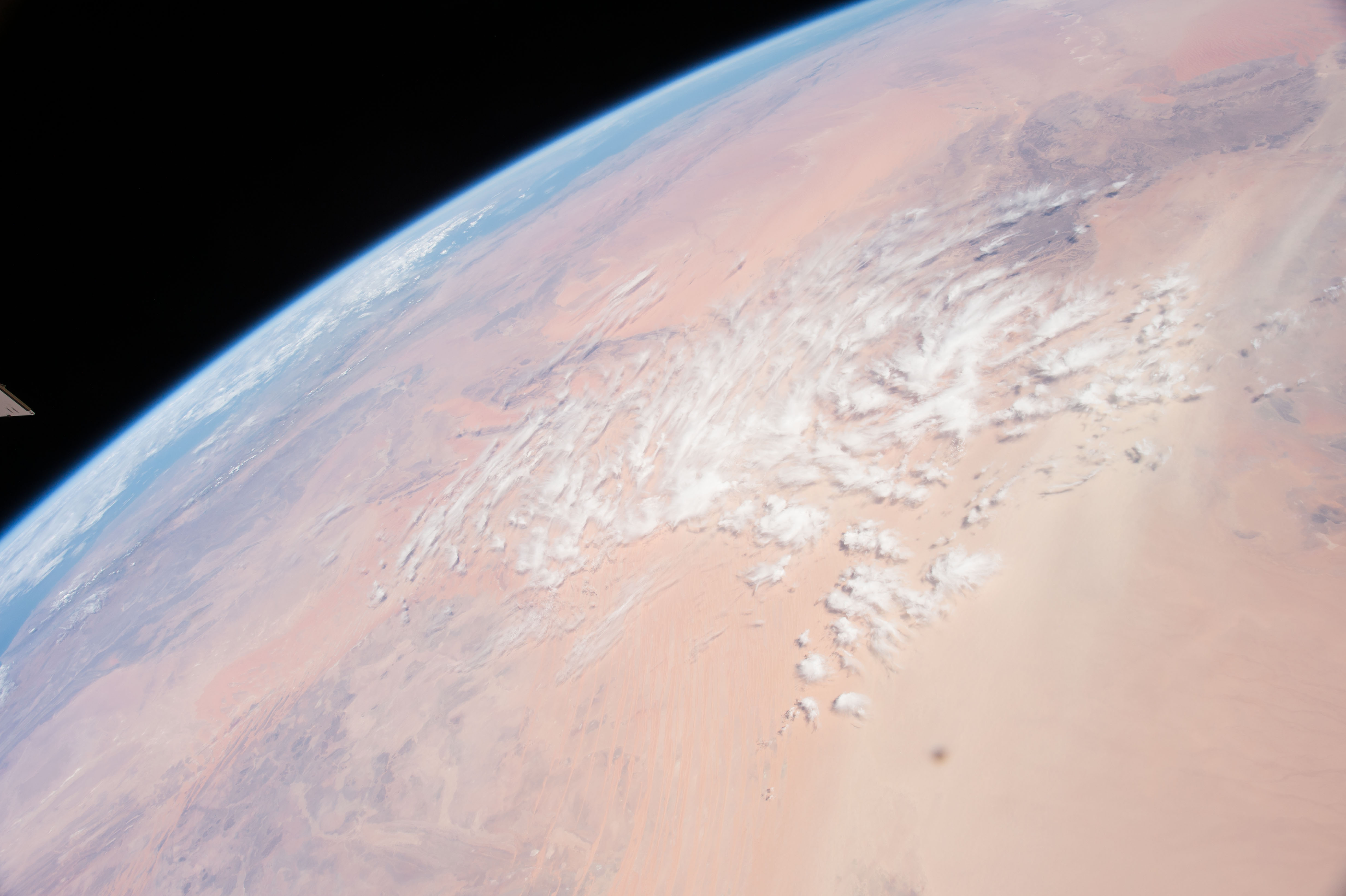 Astronaut Photo ISS053-E-102435