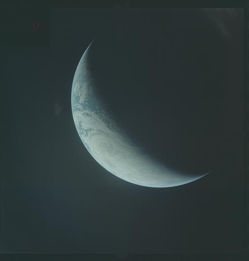 Astronaut photo for AS04-1-507