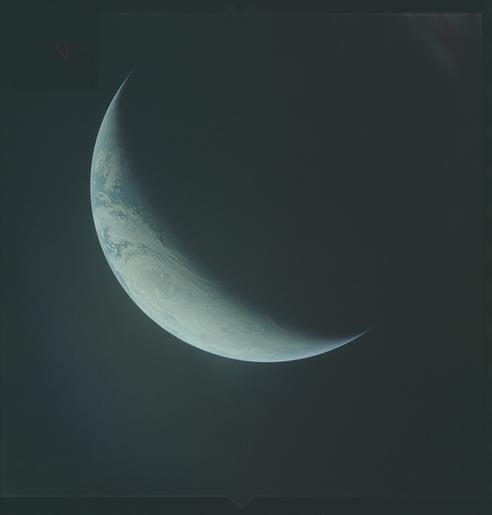 Astronaut photo for AS04-1-570