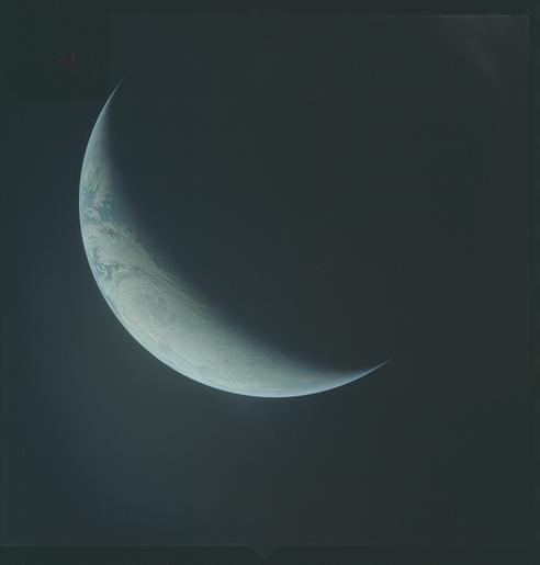 Astronaut photo for AS04-1-593