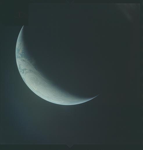 Astronaut photo for AS04-1-614