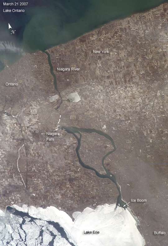 Photo: ISS014-E-17999