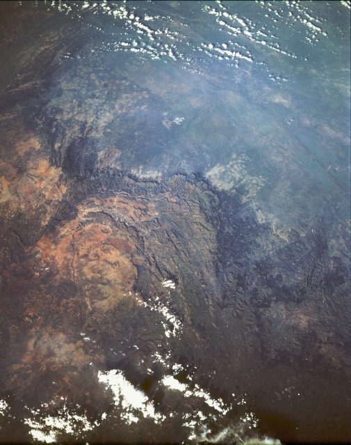 Photo: STS054-151-19