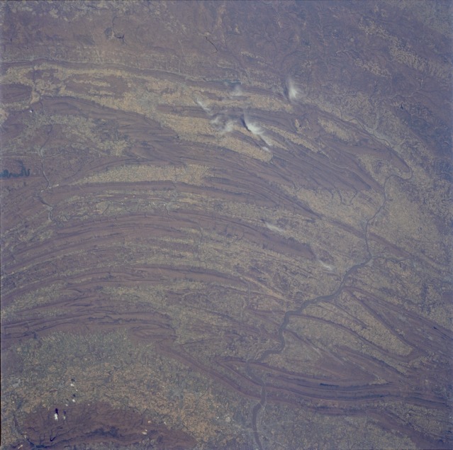Photo: STS059-205-67