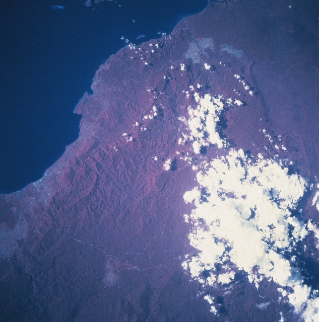 Photo: STS068-202-32