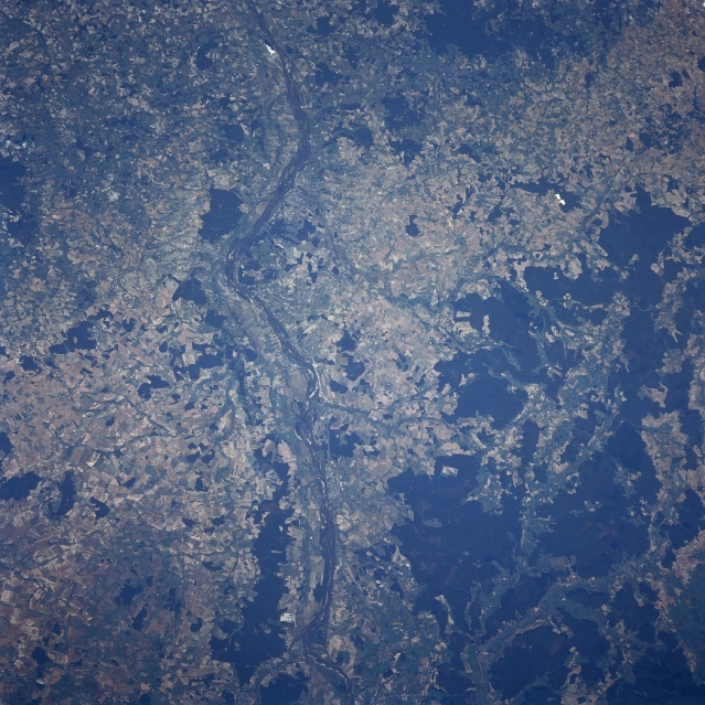 Photo: STS068-246-97