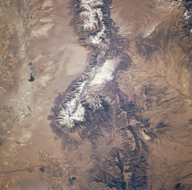 Photo: STS073-740-26