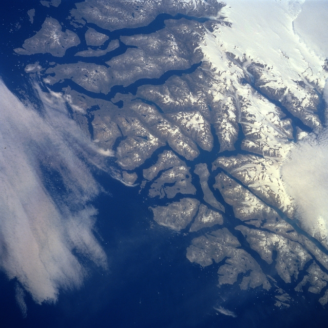 Photo: STS085-729-53