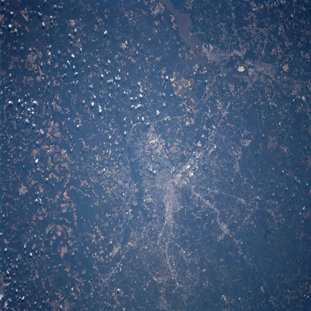 Photo: STS090-752-62