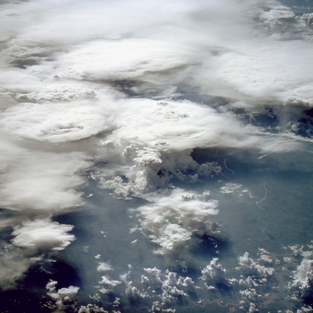 Photo: STS41B-41-2347