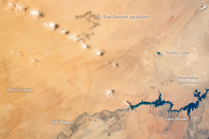 Photo: ISS054-E-54281