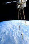 Astronaut photo thumbnail for ISS071-E-41537