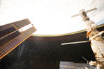 thumbnail image of ISS075-E-155573