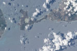 thumbnail image of ISS075-E-156807