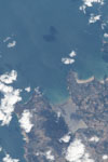 thumbnail image of ISS075-E-156992