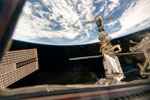 thumbnail image of ISS075-E-157439