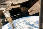 thumbnail image of ISS075-E-157441