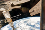 thumbnail image of ISS075-E-157444