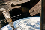 thumbnail image of ISS075-E-157445