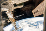 thumbnail image of ISS075-E-157447