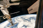 thumbnail image of ISS075-E-157457
